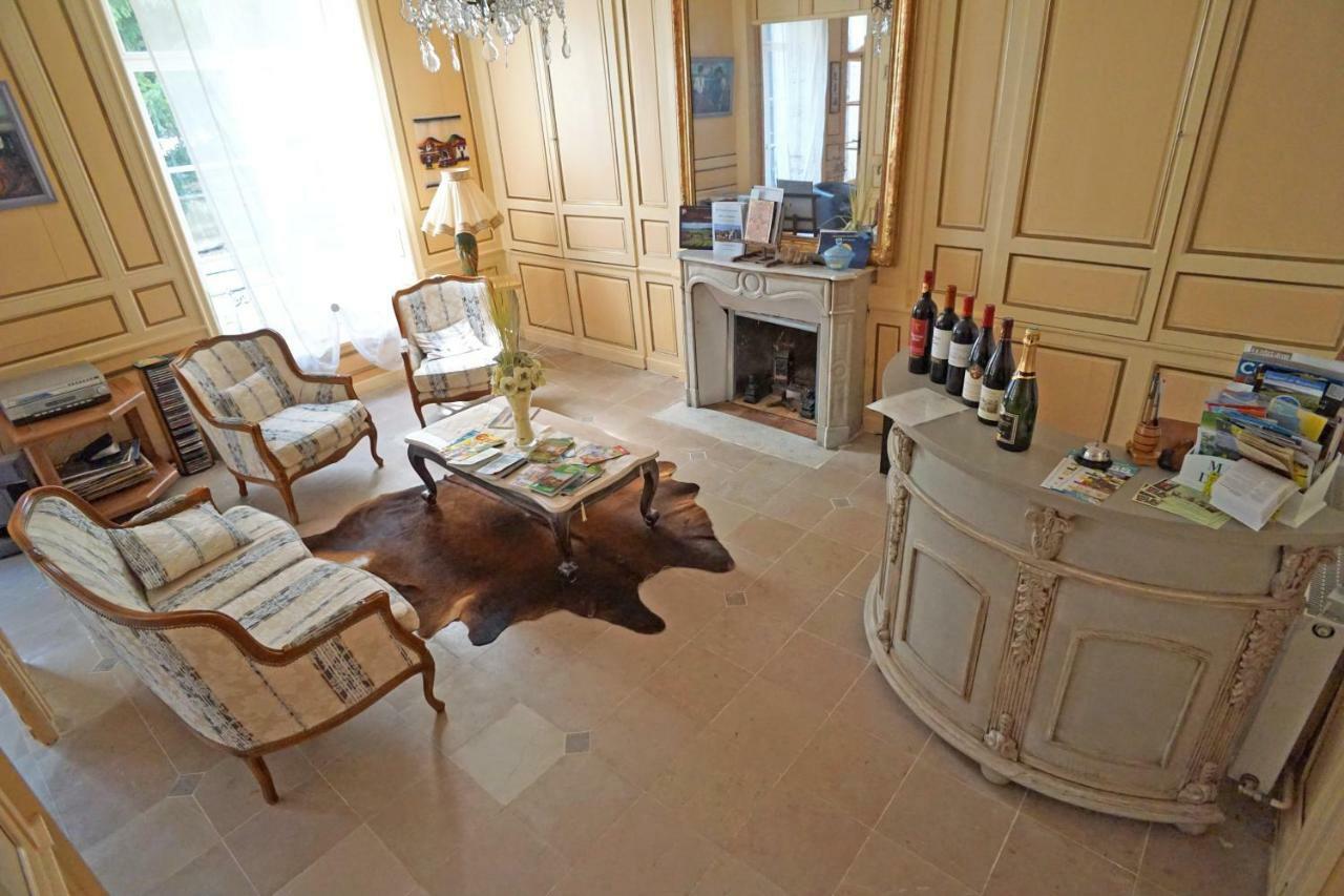 Auberge Des Capucins Otel Châtillon-sur-Seine Dış mekan fotoğraf